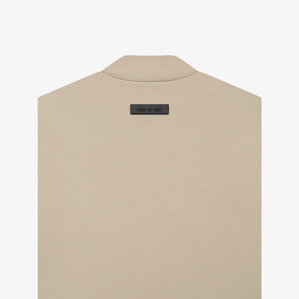 Essentials Black Collection T-shirt – Dusty Beige